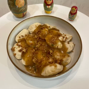 Vareniki chou sauce poivre